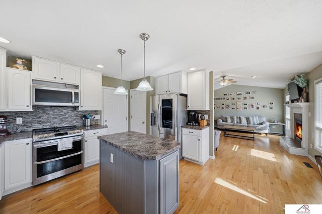 900 Fairway Ct Court, Crete, NE 68333