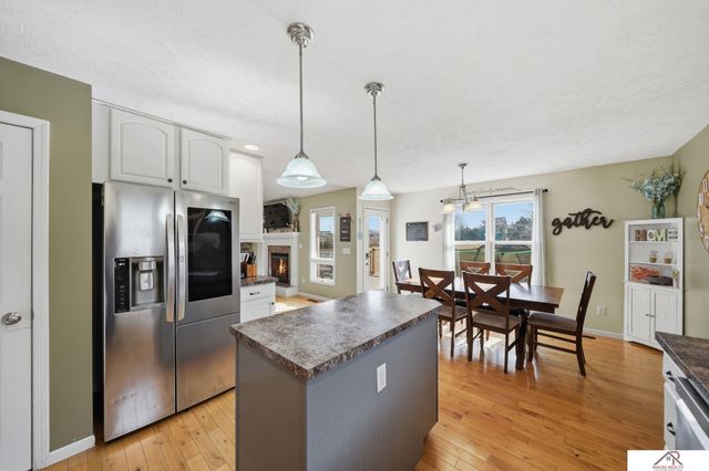 900 Fairway Ct Court, Crete, NE 68333