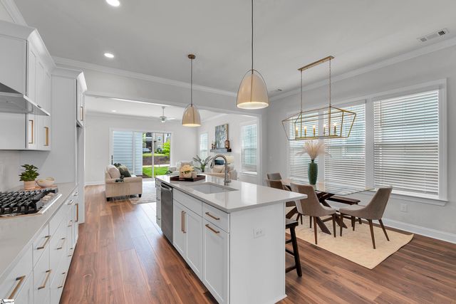 505 Lumpkin Street, Travelers Rest, SC 29690
