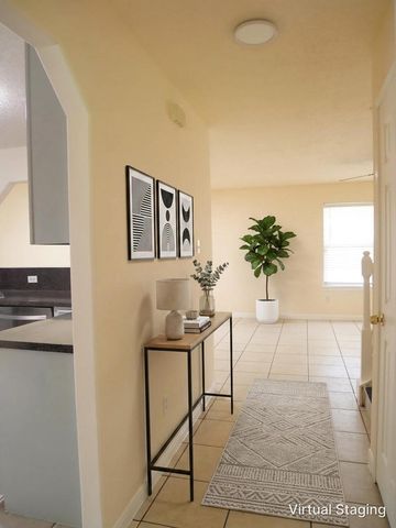 6603 Schambray Street, Houston, TX 77085