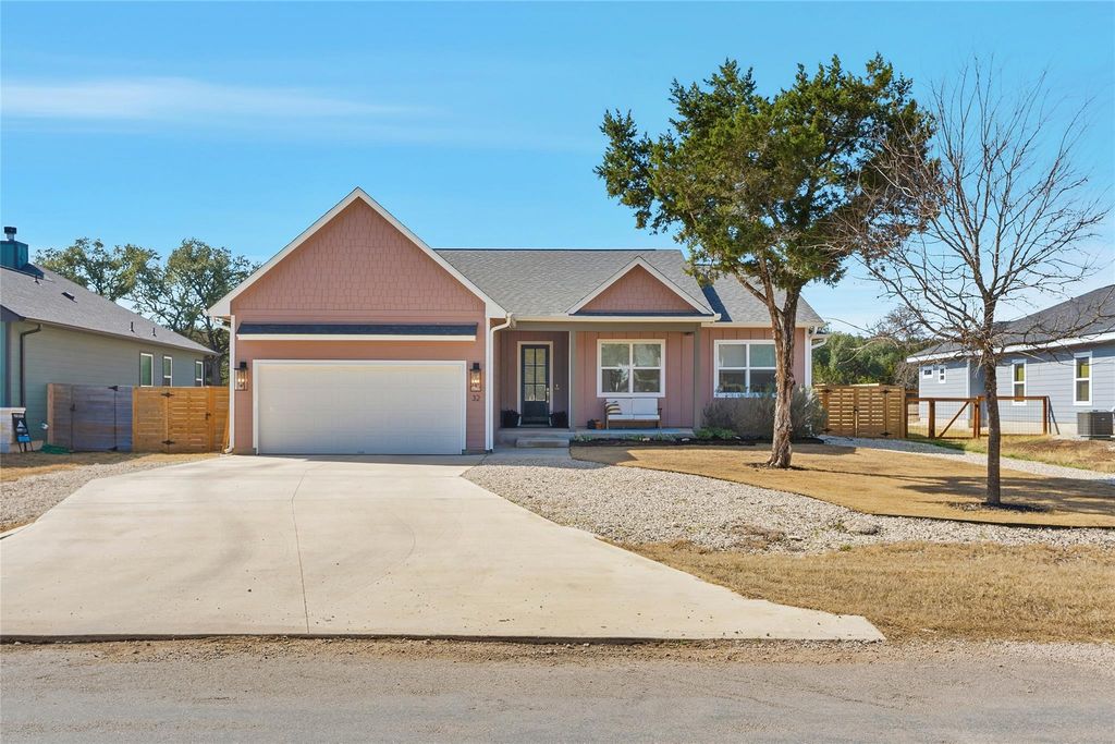 32 Acacia DR, Wimberley, TX 78676