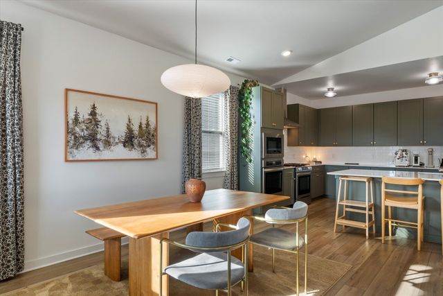 1116 Pebble Run Rd, Hendersonville, TN 37075