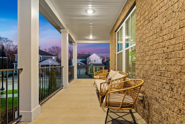 1116 Pebble Run Rd, Hendersonville, TN 37075