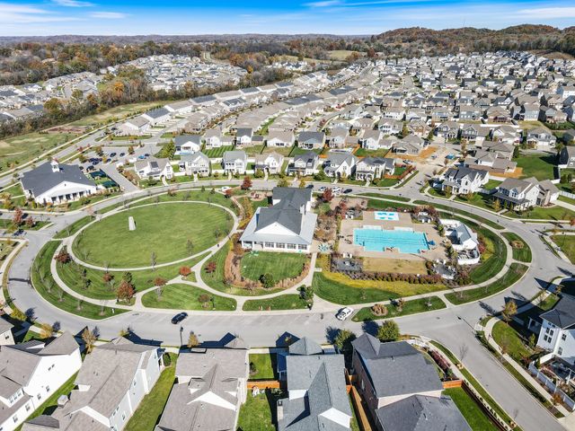 1116 Pebble Run Rd, Hendersonville, TN 37075