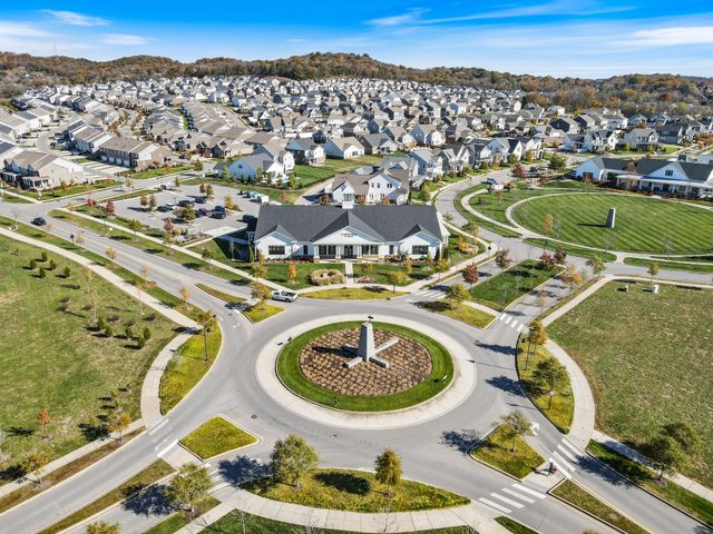 1116 Pebble Run Rd, Hendersonville, TN 37075