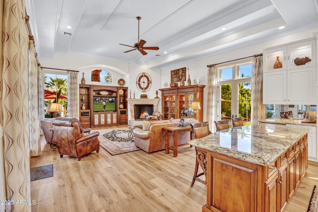 Image 19 of property listing at 7437 N 71ST Street, Paradise Valley, AZ 85253