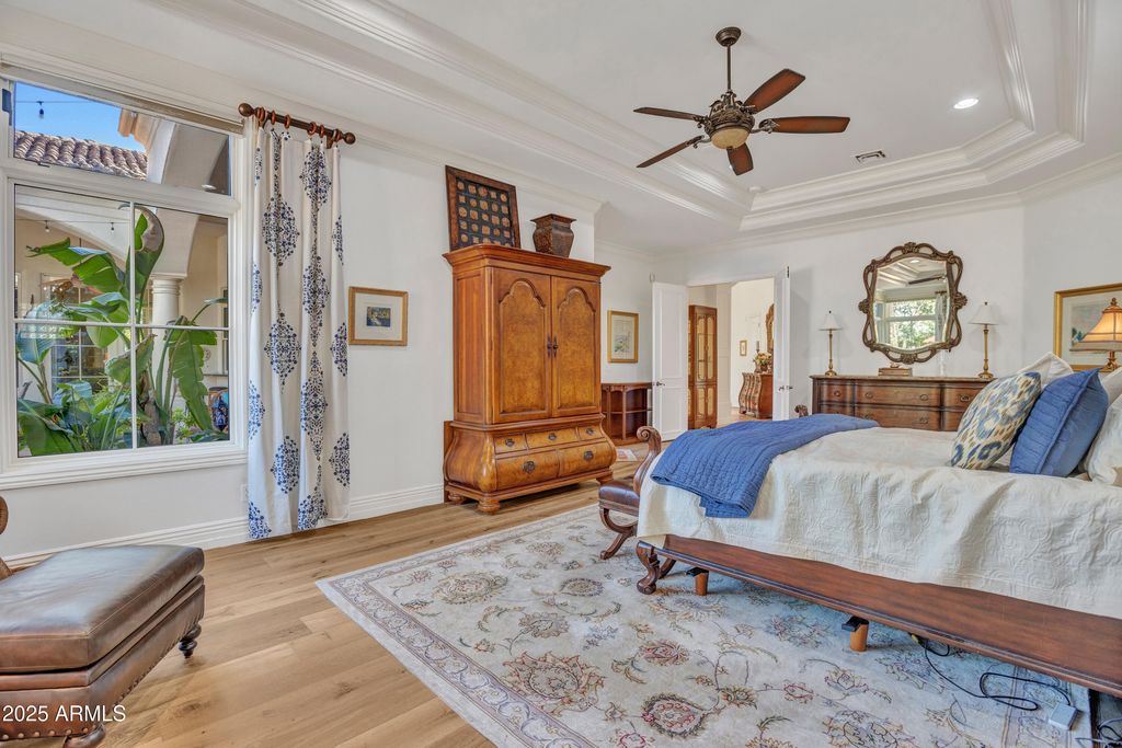 Image 25 of property listing at 7437 N 71ST Street, Paradise Valley, AZ 85253