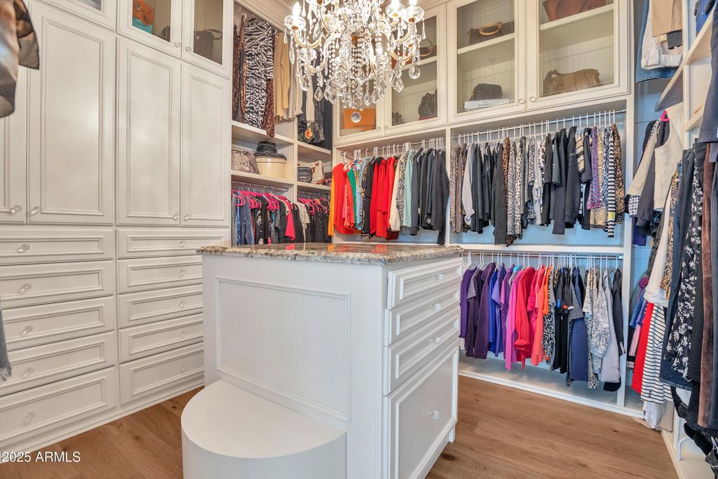 Image 32 of property listing at 7437 N 71ST Street, Paradise Valley, AZ 85253