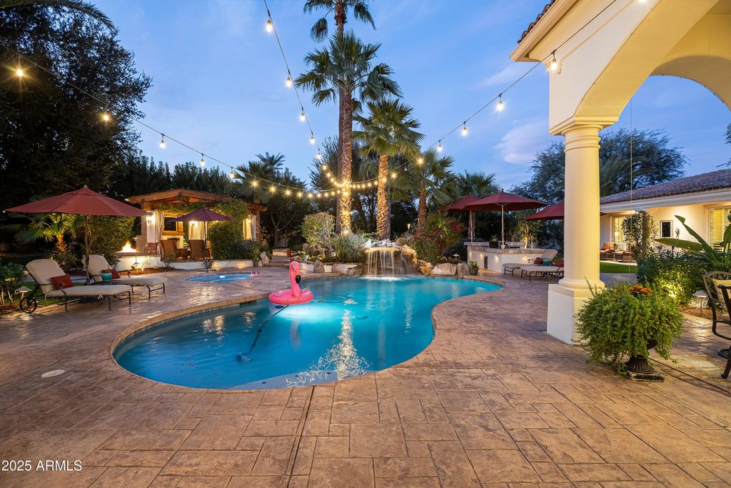 Image 49 of property listing at 7437 N 71ST Street, Paradise Valley, AZ 85253