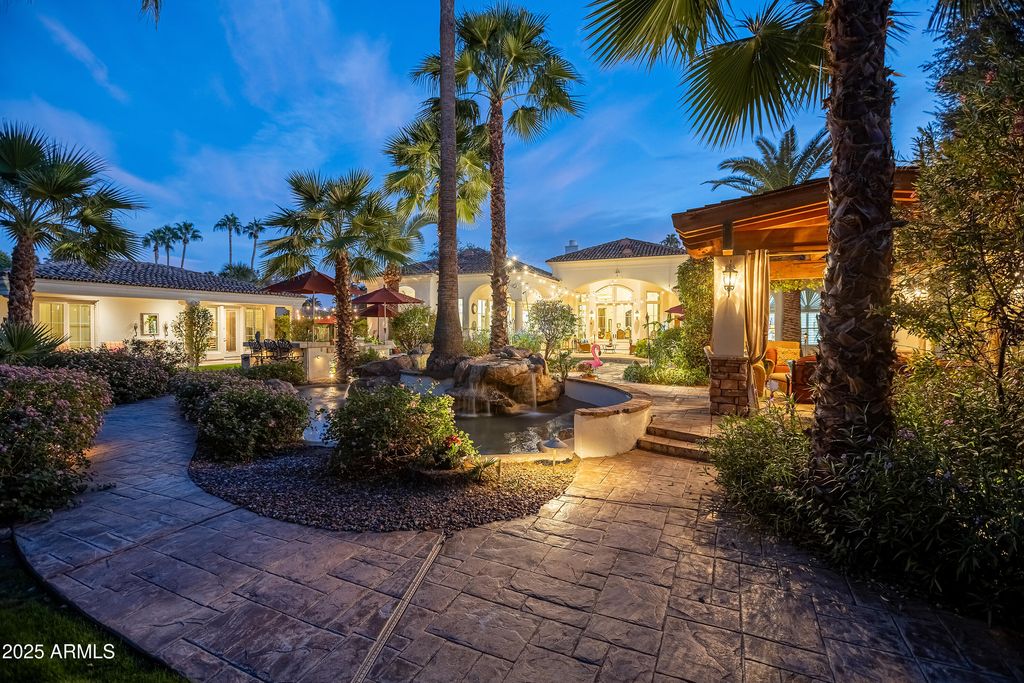 Image 54 of property listing at 7437 N 71ST Street, Paradise Valley, AZ 85253