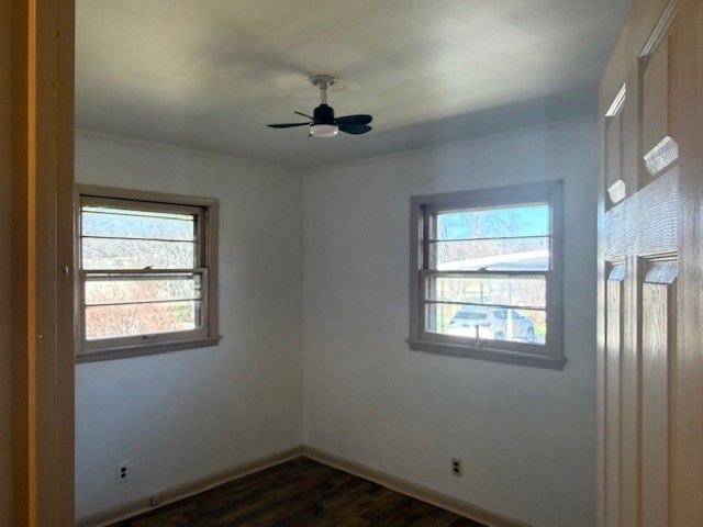 124 Terry Ave, Fayetteville, TN 37334