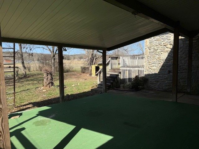 124 Terry Ave, Fayetteville, TN 37334