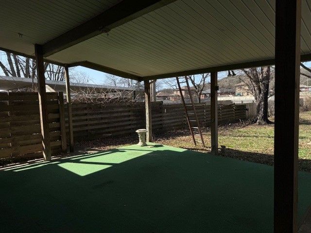 124 Terry Ave, Fayetteville, TN 37334