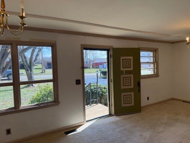 124 Terry Ave, Fayetteville, TN 37334