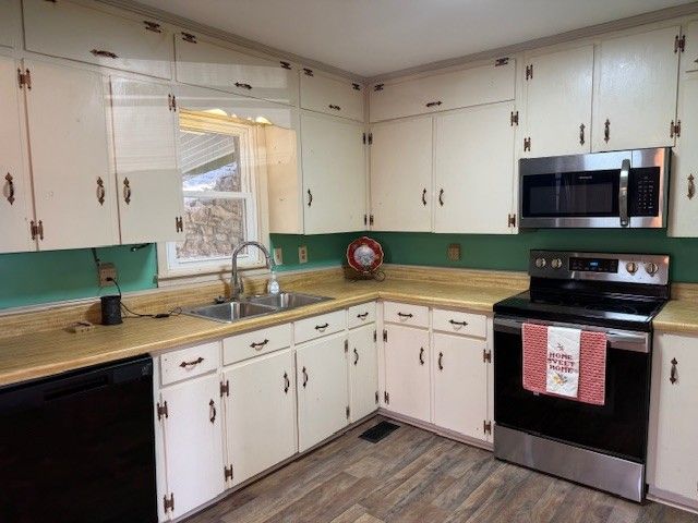 124 Terry Ave, Fayetteville, TN 37334