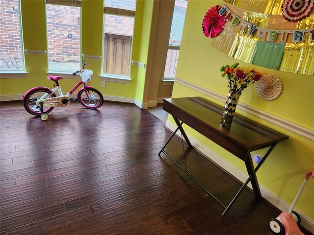 7326 Canadian Drive, Irving, TX 75039