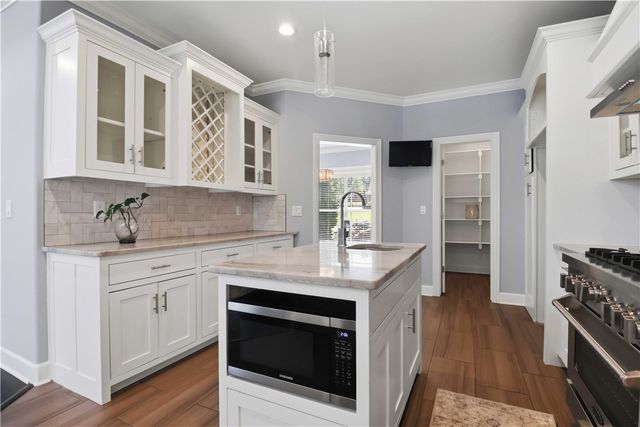 2764 Charismatic Avenue, Springdale, AR 72762