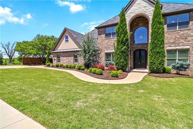 2764 Charismatic Avenue, Springdale, AR 72762