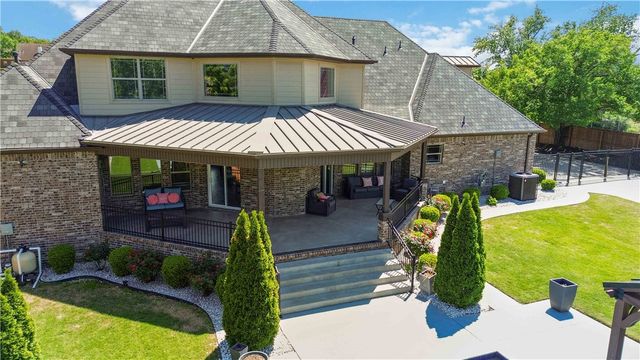 2764 Charismatic Avenue, Springdale, AR 72762