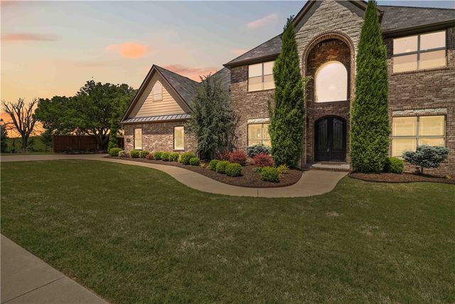 2764 Charismatic Avenue, Springdale, AR 72762