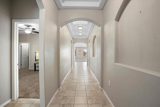 1860 Camino Corona SW, Los Lunas, NM 87031