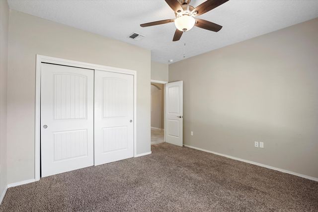 1860 Camino Corona SW, Los Lunas, NM 87031