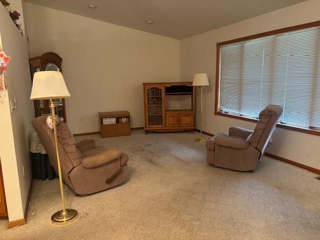 5520 County Road U, Potosi, WI 53820