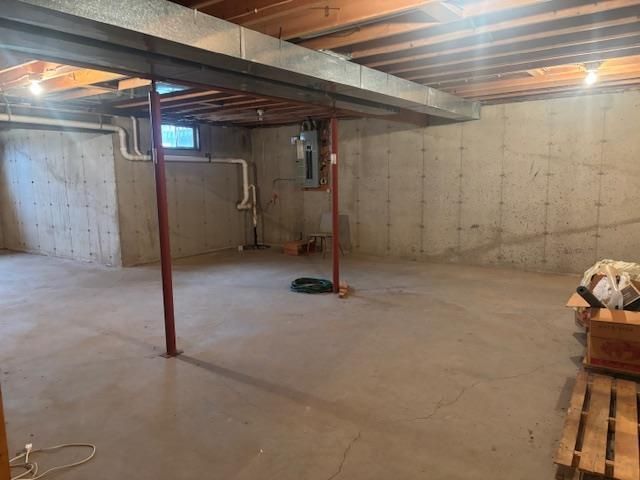 5520 County Road U, Potosi, WI 53820