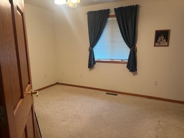 5520 County Road U, Potosi, WI 53820