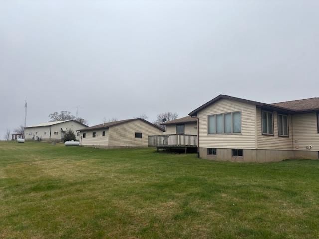 5520 County Road U, Potosi, WI 53820