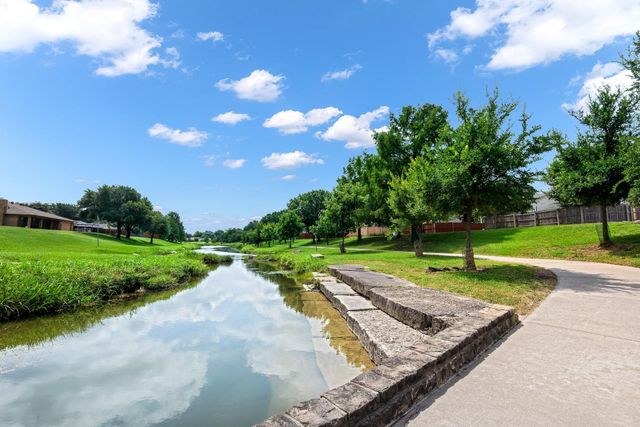 770 N Plano Road 303, Richardson, TX 75081