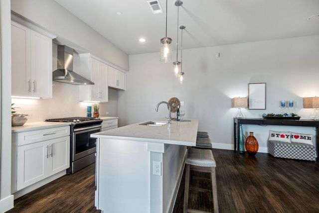 770 N Plano Road 303, Richardson, TX 75081