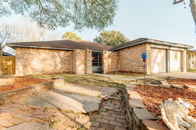 21734 Nickerton Lane, Spring, TX 77388