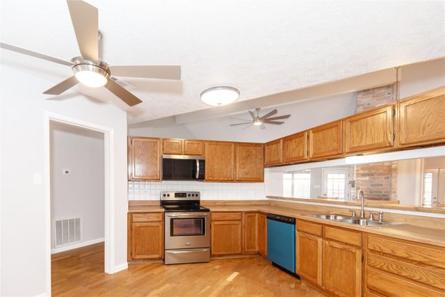 21734 Nickerton Lane, Spring, TX 77388