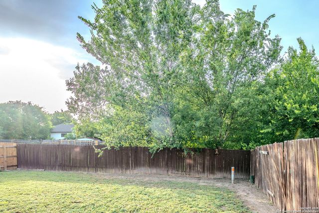10115 Shady Meadows, San Antonio, TX 78245