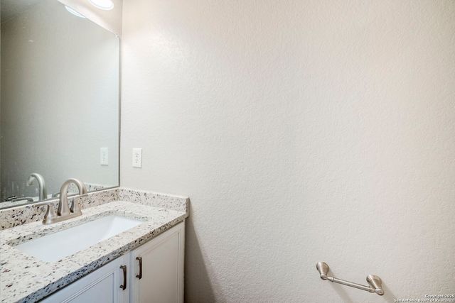 10115 Shady Meadows, San Antonio, TX 78245