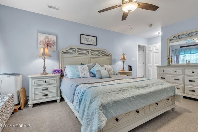 28 Aspen Avenue, Englishtown, NJ 07726