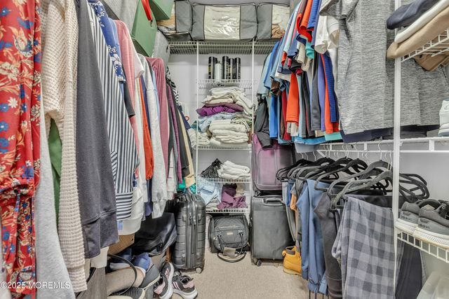 28 Aspen Avenue, Englishtown, NJ 07726