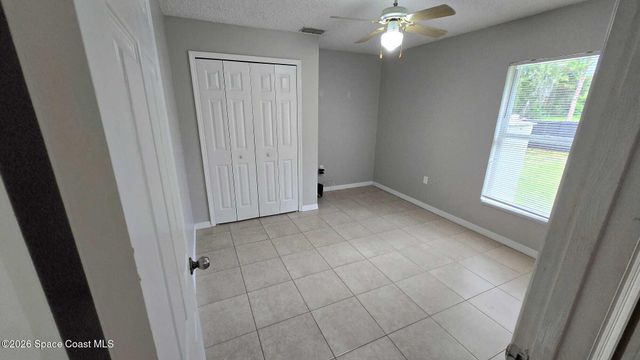 580 Harrisburg Street SW, Palm Bay, FL 32908