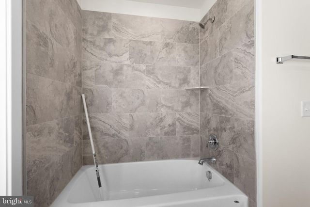 749 LAKEVIEW DR, Colonial Beach, VA 22443