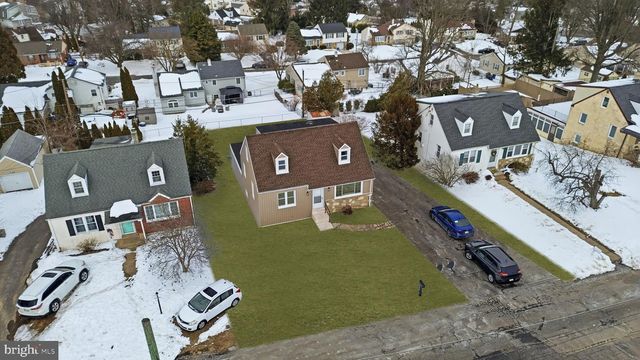 513 SMITHFIELD AVE, Philadelphia, PA 19116