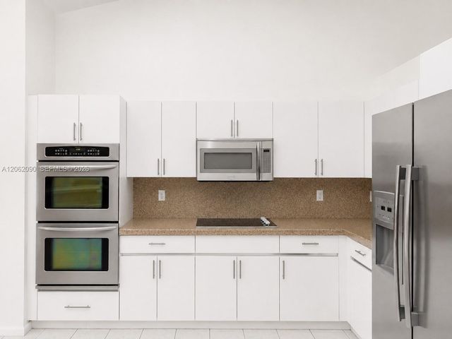 19334 NW 12th St, Pembroke Pines, FL 33029