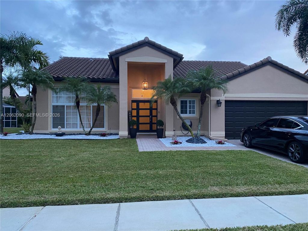 19334 NW 12th St, Pembroke Pines, FL 33029