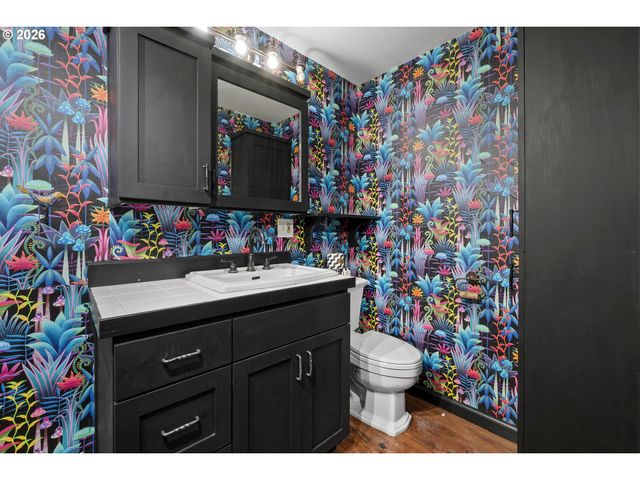 12904 Ne Wasco St, Portland, OR 97230