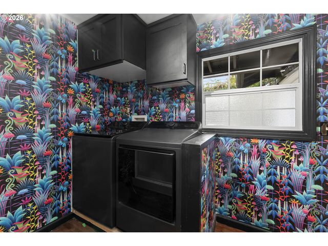 12904 Ne Wasco St, Portland, OR 97230