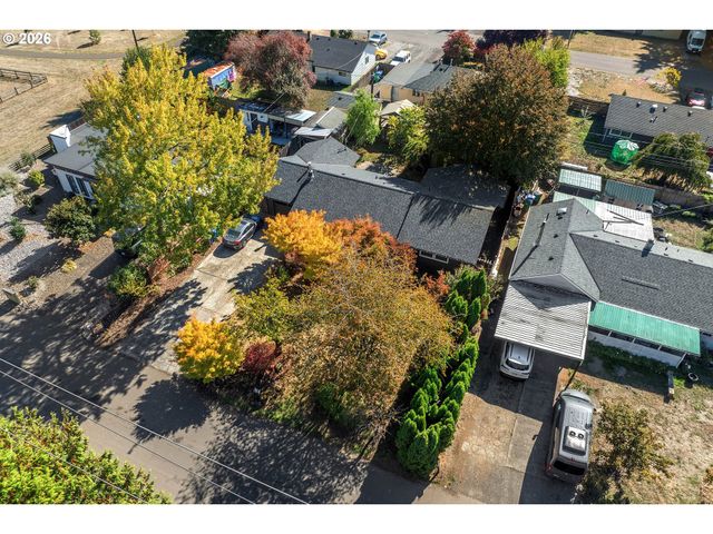 12904 Ne Wasco St, Portland, OR 97230