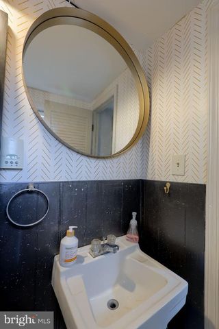 414 HAVERHILL RD, Lancaster, PA 17601