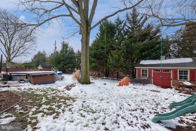 414 HAVERHILL RD, Lancaster, PA 17601