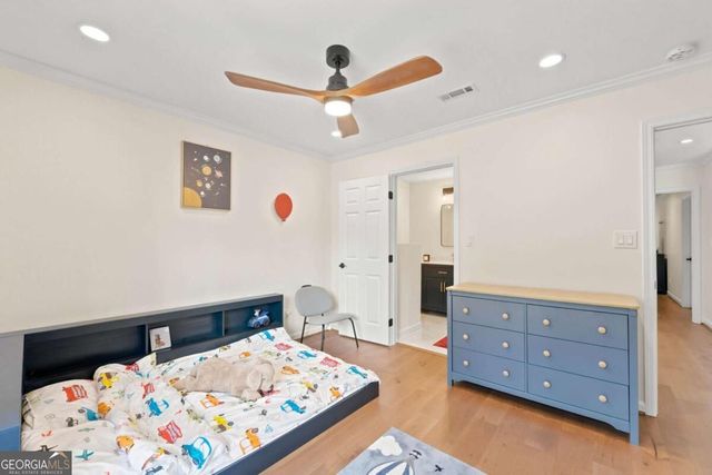 8 Ivy Ridge NE, Atlanta, GA 30342