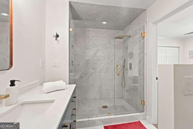 8 Ivy Ridge NE, Atlanta, GA 30342